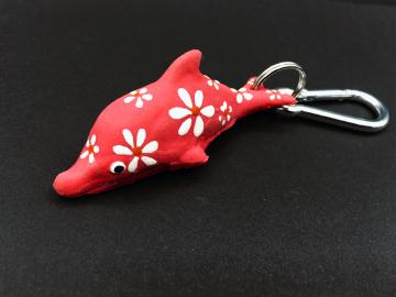 Schlüsselanhänger Kautschuk Delfin L rot Blumen