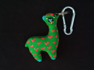 Schlüsselanhänger Kautschuk Alpaca grün Herzen