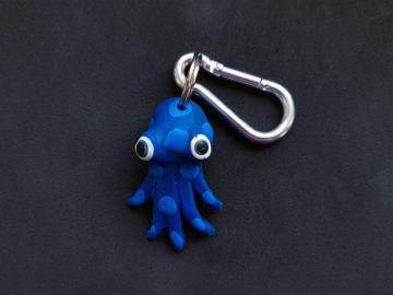 Schlüsselanhänger Kautschuk Tintenfisch S blau 