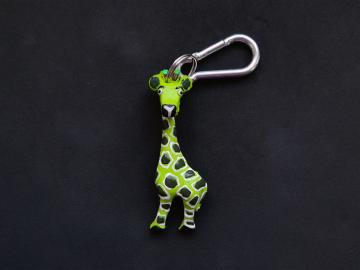 Schlüsselanhänger Kautschuk Giraffe grün gefleckt